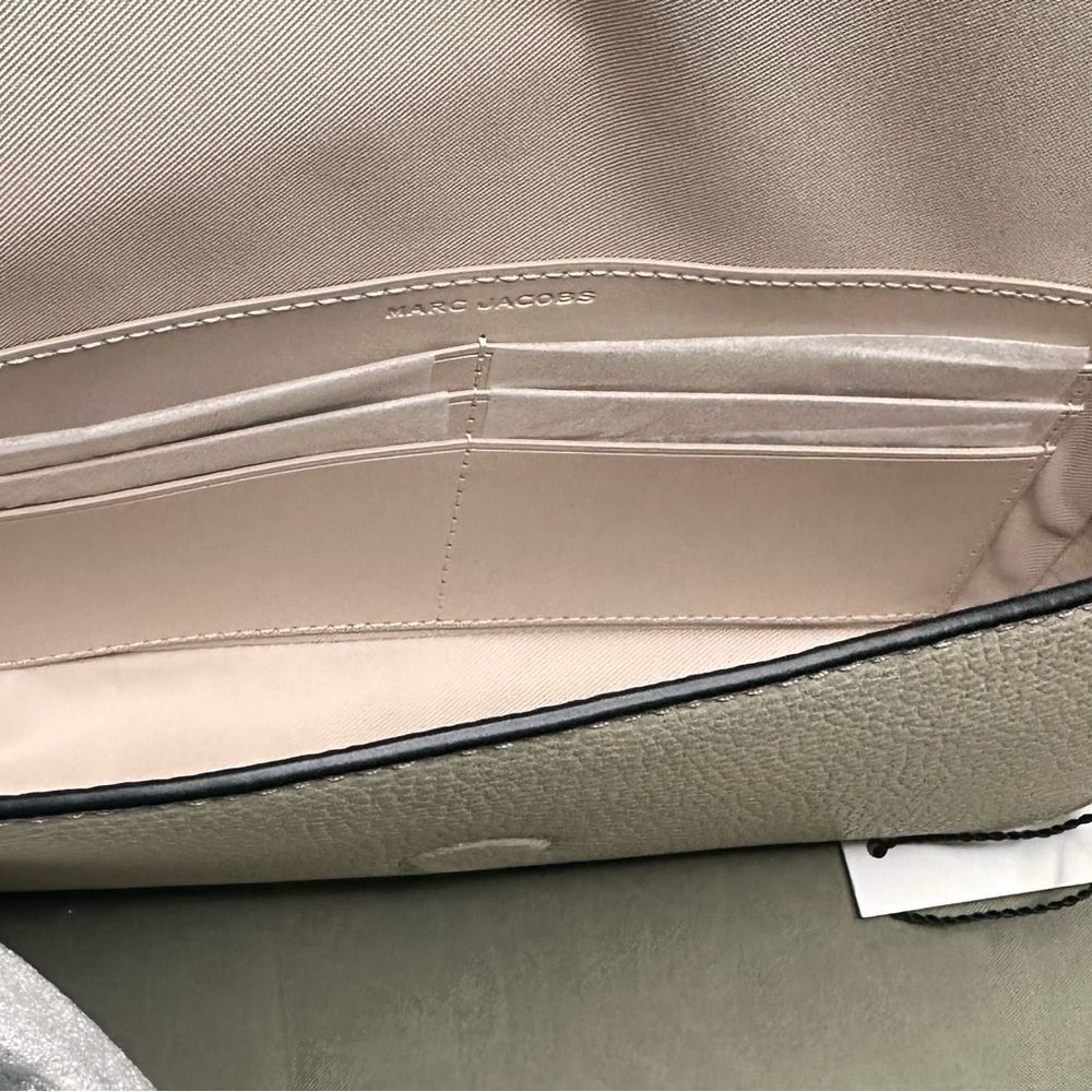 Marc Jacobs The Mini Leather Crossbody Bag - Marshmallow - Picture 7 of 7